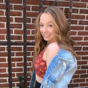 Meet your Posher, Alanna